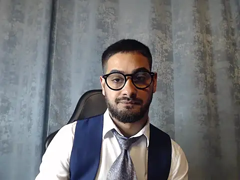 Snapshot of MajesticGOLD chatting on May 24, 7:41 pm MajesticGOLD online show from May 24, 7:41 pm