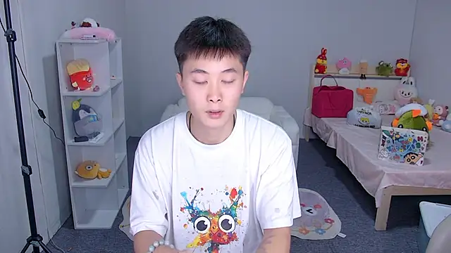 Snapshot of Chinese-Sweety chatting on July 3, 11:05 am Chinese-Sweety online show from July 3, 11:05 am