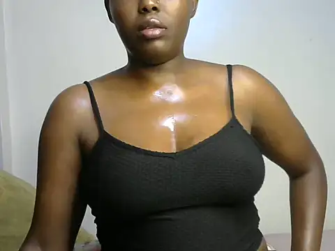 Snapshot of Chantell_baby chatting on July 4, 5:13 am Chantell baby online show from July 4, 5:13 am