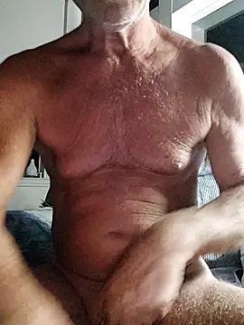 daddygil69 online show from July 7, 1:41 am