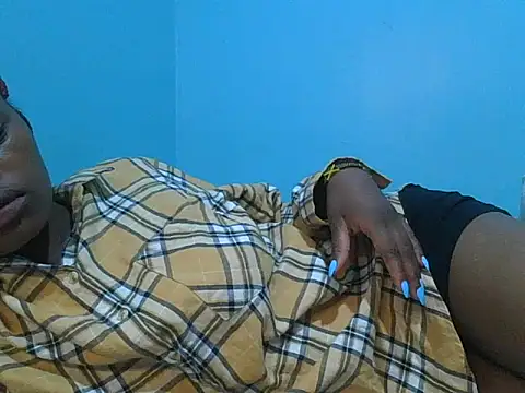 Snapshot of sexy-slut1 chatting on May 24, 8:41 am sexy-slut1 online show from May 24, 8:41 am