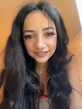 Snapshot of EmmyBullockk chatting on May 27, 11:07 am EmmyBullockk online show from May 27, 11:07 am
