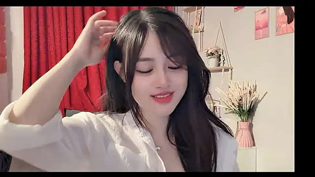 Bee-Cherry online show from June 26, 2:21 pm