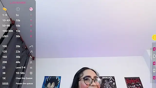 Snapshot of lunabritton chatting on June 20, 3:53 am lunabritton online show from June 20, 3:53 am