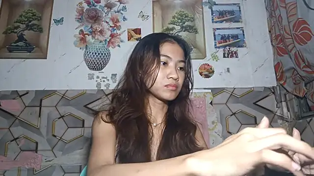 DeeannGunby online show from May 30, 6:38 pm