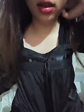 Linh-Anhh online show from May 30, 9:34 pm