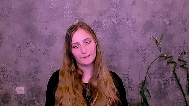 Jenny smille  online show from May 19, 11:49 am