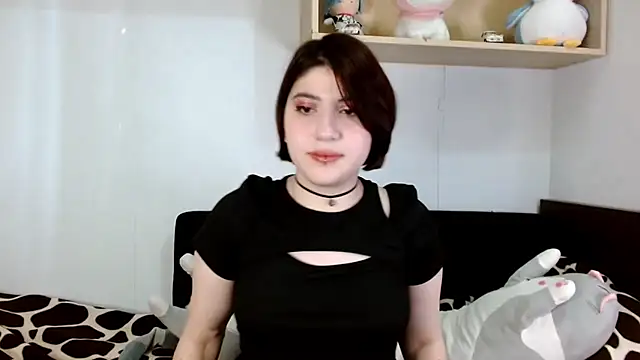 Snapshot of Oriana_secret chatting on June 17, 4:15 am Oriana secret online show from June 17, 4:15 am