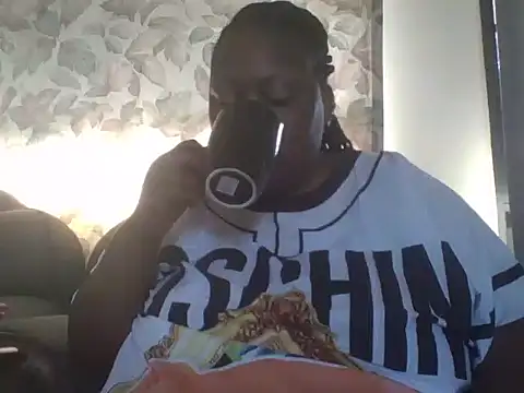 fat ebonyqueen online show from July 15, 5:56 am