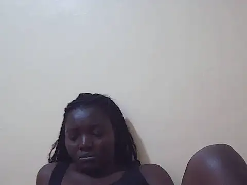 Snapshot of shesprettya chatting on June 5, 6:52 am shesprettya online show from June 5, 6:52 am