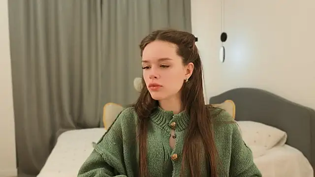 ginnyclub online show from June 11, 9:02 pm