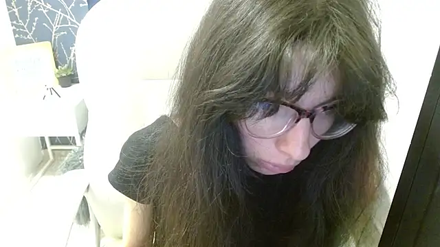 Snapshot of Allyshon_ chatting on June 11, 12:32 am Allyshon online show from June 11, 12:32 am