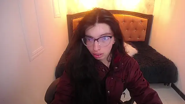 Snapshot of Allyshon_ chatting on June 30, 7:48 pm Allyshon online show from June 30, 7:48 pm