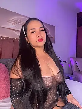 NoahJade online show from June 17, 9:12 am