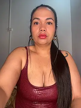 NoahJade online show from July 25, 9:29 am