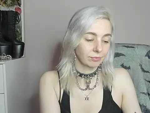velvetanne online show from July 1, 6:37 am