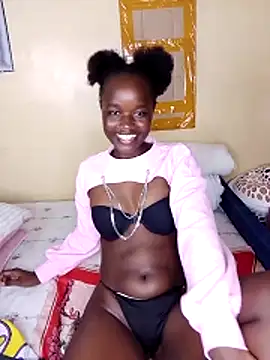 Snapshot of Ebonybliss_ chatting on May 29, 10:57 am Ebonybliss online show from May 29, 10:57 am