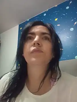 Snapshot of dhanya_moon chatting on May 27, 12:07 am dhanya moon online show from May 27, 12:07 am