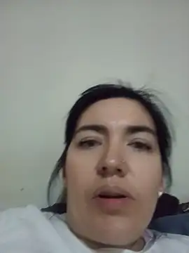 Snapshot of dhanya_moon chatting on May 28, 12:08 am dhanya moon online show from May 28, 12:08 am