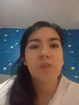 Snapshot of dhanya_moon chatting on June 7, 6:33 pm dhanya moon online show from June 7, 6:33 pm