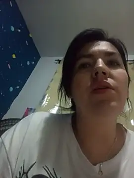 Snapshot of dhanya_moon chatting on July 26, 2:31 am dhanya moon online show from July 26, 2:31 am