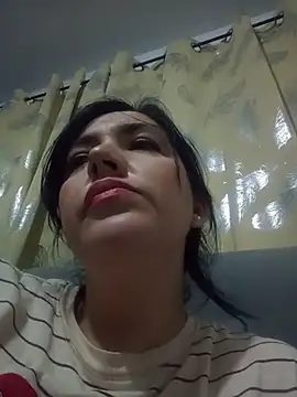 Snapshot of dhanya_moon chatting on July 31, 3:06 am dhanya moon online show from July 31, 3:06 am