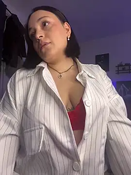 LilyNovaa online show from June 2, 12:23 am