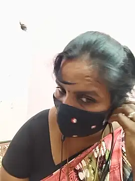 CuteTamizhachi online show from June 22, 7:11 pm