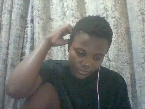 Snapshot of tina_2030 chatting on July 4, 7:31 pm tina 2030 online show from July 4, 7:31 pm