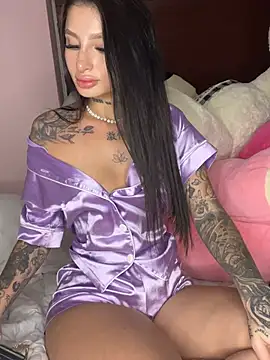 natali gray online show from June 2, 1:18 am