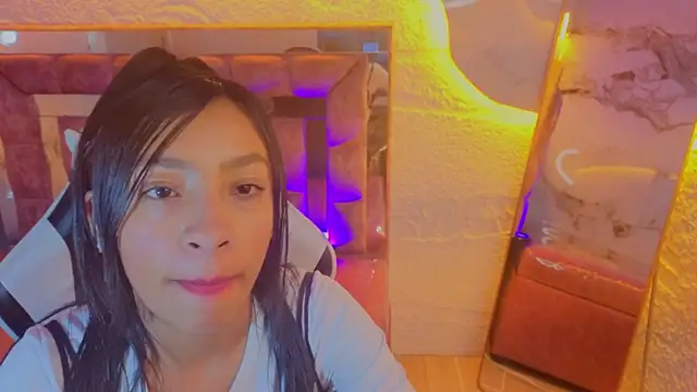 Adarasuri v online show from June 24, 3:16 am