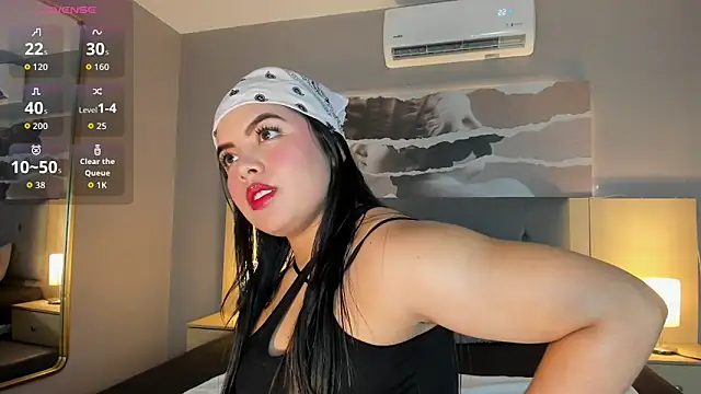 Snapshot of Isabella_Rios_ chatting on July 2, 11:38 am Isabella Rios online show from July 2, 11:38 am