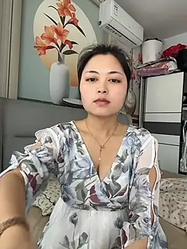 Snapshot of LOVE_521 chatting on June 2, 4:58 am LOVE 521 online show from June 2, 4:58 am