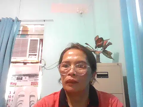 momshe2026 online show from May 26, 7:59 am