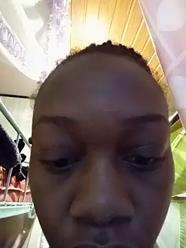 Snapshot of Paulahaze chatting on May 24, 3:39 pm Paulahaze online show from May 24, 3:39 pm