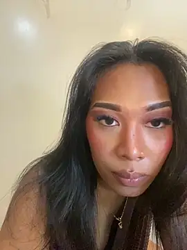 hugecock tamira online show from May 22, 4:34 pm