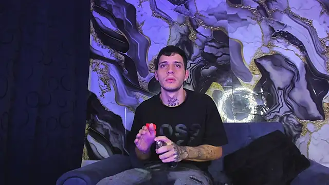 boy max latin online show from May 25, 2:17 am