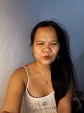missLiLy07 online show from May 20, 12:11 pm