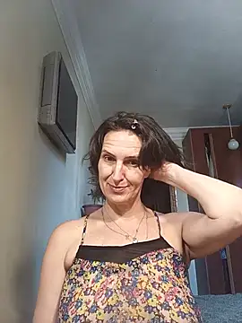 Snapshot of Alene_Lorrie chatting on July 12, 6:15 am Alene Lorrie online show from July 12, 6:15 am