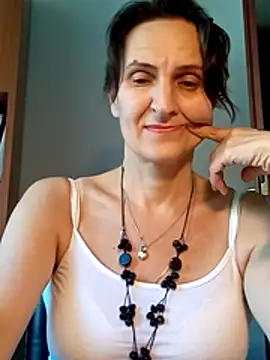 Snapshot of Alene_Lorrie chatting on July 13, 9:34 am Alene Lorrie online show from July 13, 9:34 am