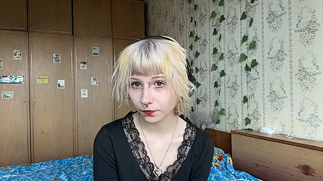 FatimahFroman online show from May 26, 12:34 pm