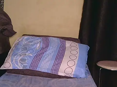 Snapshot of samiiraah chatting on May 25, 11:22 pm samiiraah online show from May 25, 11:22 pm