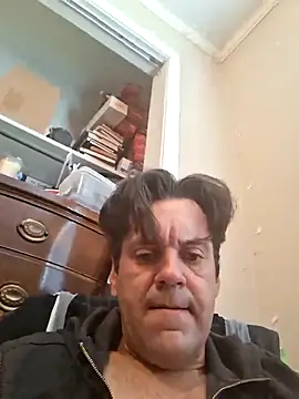 Snapshot of ELVISPRESI chatting on May 27, 8:39 pm ELVISPRESI online show from May 27, 8:39 pm