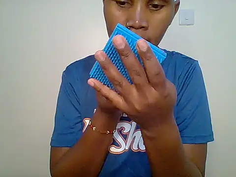 Snapshot of Bubble_ghurlm chatting on June 18, 9:47 am Bubble ghurlm online show from June 18, 9:47 am