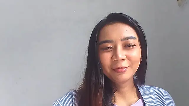 KristieOrtmann online show from May 28, 6:10 am