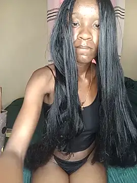 Snapshot of ariahsexy chatting on May 27, 10:45 am ariahsexy online show from May 27, 10:45 am