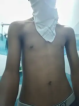 Snapshot of Nigeldhruv chatting on June 18, 1:37 pm Nigeldhruv online show from June 18, 1:37 pm