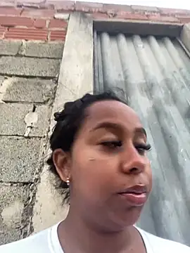 jhenannyy online show from July 11, 9:34 am