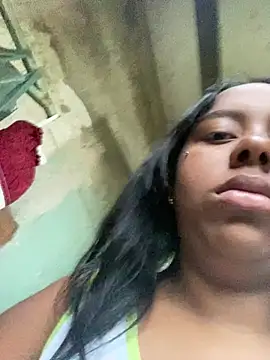 jhenannyy online show from July 22, 9:34 am