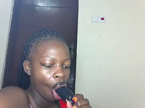 Snapshot of slim_sexy1 chatting on June 25, 1:38 am slim sexy1 online show from June 25, 1:38 am